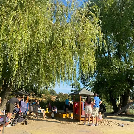 Апартаменты Near Metro Station And Park Варшава